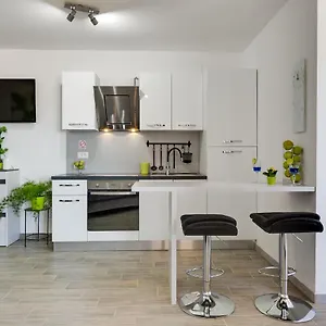 https://apartment-resort-oliva-vallis.hotelinzadar.com